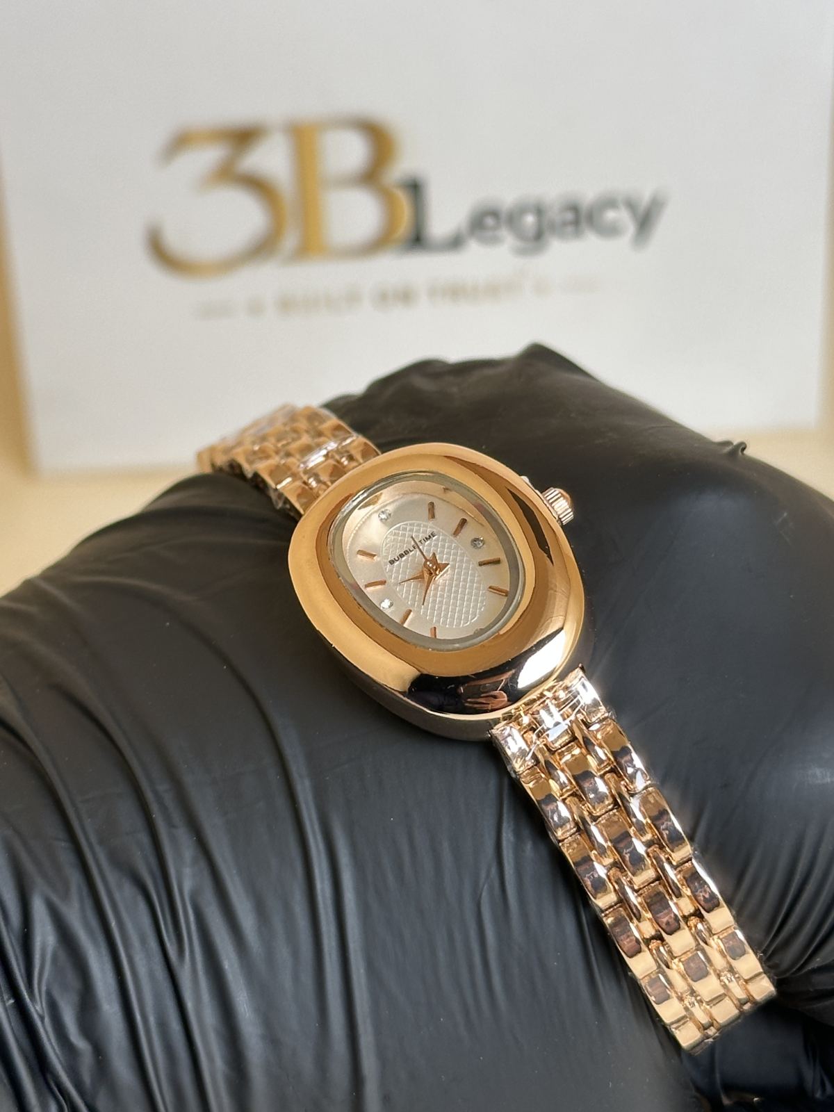 Buble Time Ladies Watch in Golden — 3bLegacy Watches