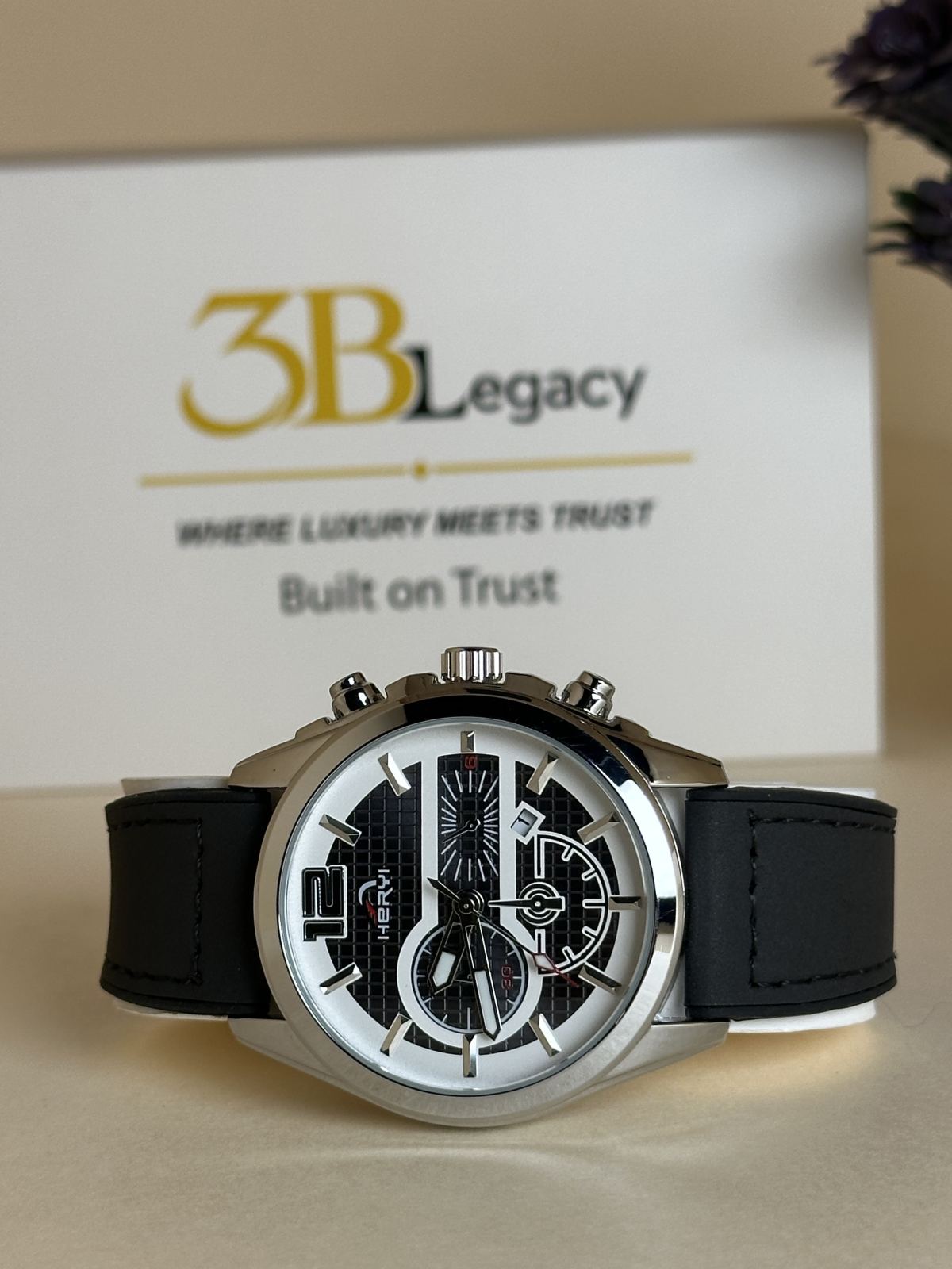 Heryi Round Dial in Black — 3bLegacy Watches, view 2